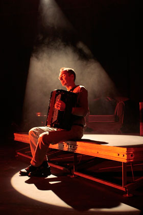 L'accordéoniste sur scène