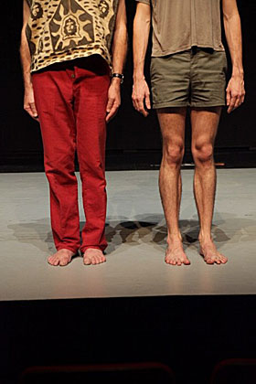Jacques Bonnaffé et Jonas Chéreau, pieds